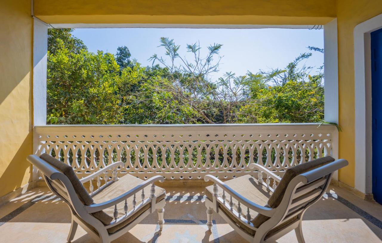 Wildflower Villas - All Villa Hotel, Family Run Candolim Exterior photo