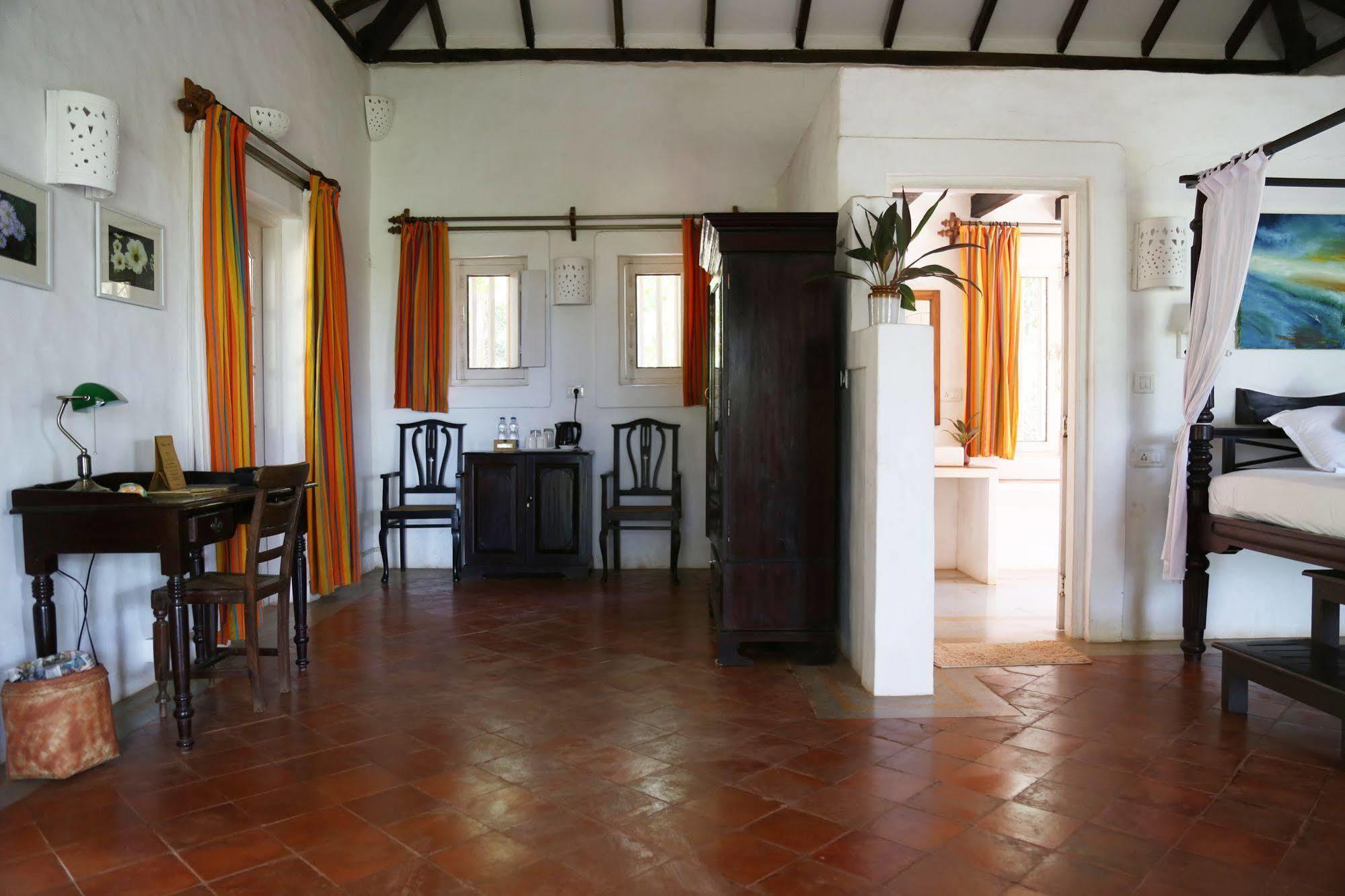 Wildflower Villas - All Villa Hotel, Family Run Candolim Exterior photo